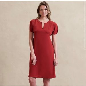 BANANA REPUBLIC FACTORY SPLIT-SLEEVE MIDI DRESS